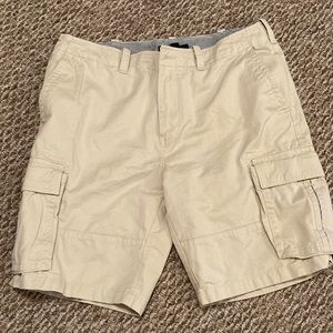 NWOT Tommy Hilfiger Cargo Shorts